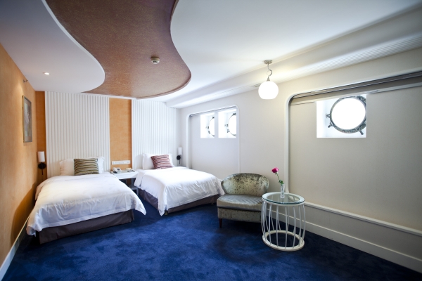 Honlux Cruise Inn Boat (Shenzhen)